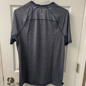 Lululemon Metal Vent Tech Short Sleeve Blue